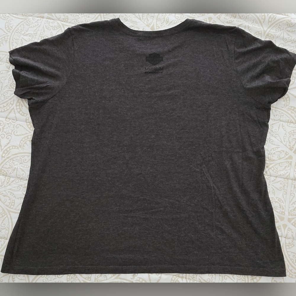 Harley-Davidson Museum Short Sleeve Shirt, Plus Size - Picture 3 of 7